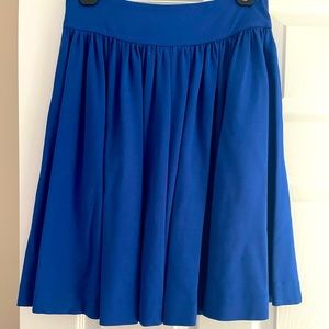 Fun & flirty skirt with side pockets.